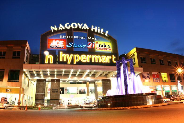 Harper Premier Nagoya Batam Hotel Bagian luar foto