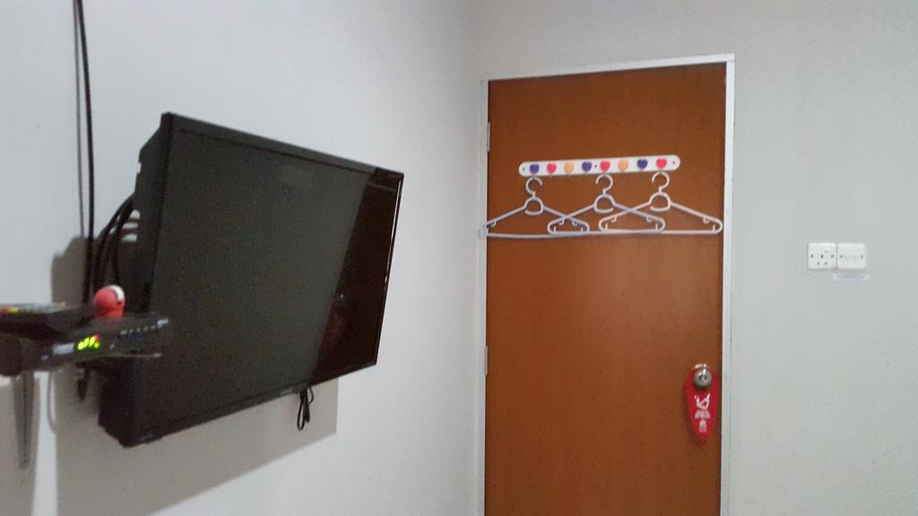 Harper Premier Nagoya Batam Hotel Bagian luar foto